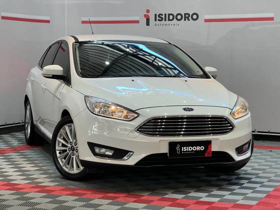 FORD FOCUS 2.0 SE PLUS 16V FLEX 4P POWERSHIFT